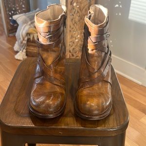 Free Birds mid leather ankle boots